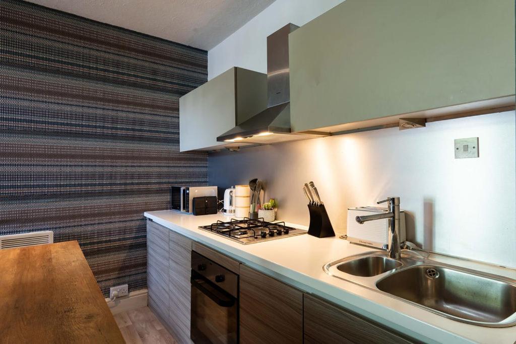 Mortimer Road Apartments บริสตอล ภายนอก รูปภาพ